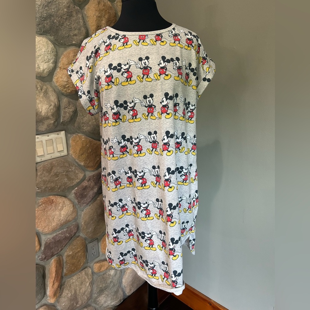 Disney Mickey Mouse Pajamas Women’s Size Medium/Large